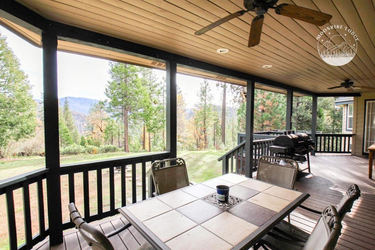 Moonrise Lodge - A Large Vacation Home In Марипоса Екстериор снимка